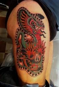 Serpente color gamba con motivo tatuaggio teschio umano