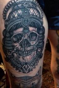Stereo šola krasen vzorec tatoo lobanje