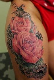 Чорний мереживо і рожеві троянди стегна татуювання візерунок