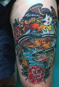 腿老派彩色的魚紋身圖案