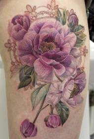 Noge slatke boje velike realistične slike cvjetnih tetovaža