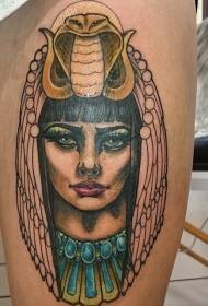 Izterraren kolore harrigarria Egiptoko emakumearen erretratua tatuaje eredua