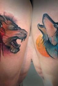नई स्कूल शैली रंगीन जांघ भेड़िया टैटू टैटू