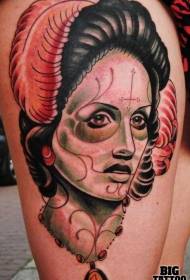 Ciskas meksikāņu tradicionālā stila krāsainas sievietes portrets ar spalvu tetovējuma rakstu