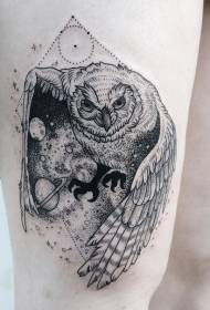 ბარძაყის გრავირების სტილი შავი მზის სისტემის owl tattoo ნიმუში