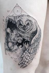 Modello di tatuaggio gufo stile solare incisione coscia nera