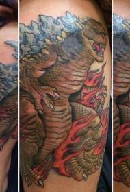 Uewerschenkel faarweg verbrennt Godzilla Tattoo Muster