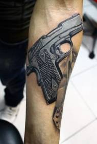 Колер зброі рэалістычны сучасны ўзор татуіроўкі пісталета