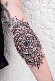 earm middelgrutte kleurde vanille tattoo patroan