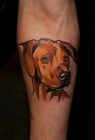 Modèle de tatouage de couleur réaliste bras avatar chiot