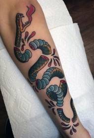 Naoružajte stari stil šarene oštećene uzorke tetovaža zmija