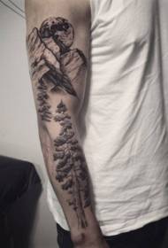 Ročno sivo pranje gorskega drevesa krajinski vzorec tatoo