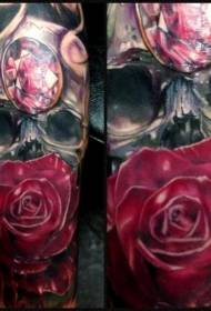 لون الذراع واقعية جمجمة بشرية مع جوهرة روز الوشم