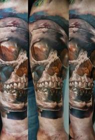 Arm realistisk stil färgglad realistisk skalle tatuering
