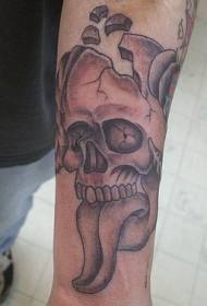 Modello di tatuaggio lingua del braccio del cranio rotto spaventoso braccio braccio
