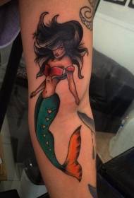 Ingubo enhle yokubukeka kwesilingo se-mermaid tattoo