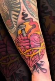 Tatuaggio braccio oldschool 18 colori stile oldschool tatuaggio illustrazione braccio piccolo