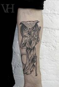 Ang Owl nga nagdula sa biyolin sa pattern nga tattoo sa bukaw nga laway