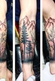 Mfano wa kiume kahawia msitu tattoo msitu