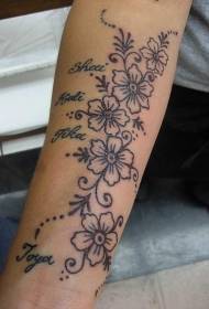 Kobiece ramię czarno-biały wzór wzór tatuażu