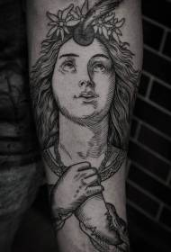 Ramię rzeźbienia w stylu czarne starożytne kobiety wzór tatuażu twarzy i kwiatu