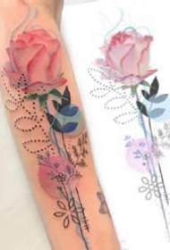 9 مجموعات من تصاميم الوشم زهرة ملونة على الذراع