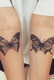 Mažos rankos juodos pilkos spalvos drugelio tatuiruotės modelis