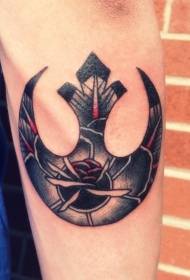 Poza tatuaj ecuson rebel culoare uniune braț