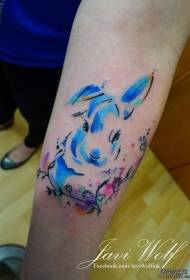 Kleine arm kleur splash inkt konijn tattoo patroon