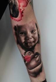 Rameno realistický vzor tetovania pre deti a kačice
