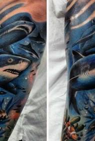 Barva roke realističen vzorec tatoo podvodnega morskega psa