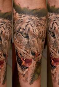 Πέτα ρεαλιστική ρεαλιστική στυλ μοτίβο τατουάζ κεφάλι λεοπάρδαλη