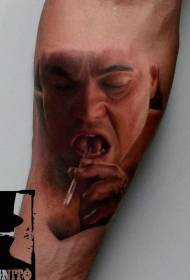Rankos tikroviška La Leonardo DiCaprio portreto tatuiruotė