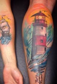 Braccio barca a vela colorata in stile retrò con motivo tatuaggio faro