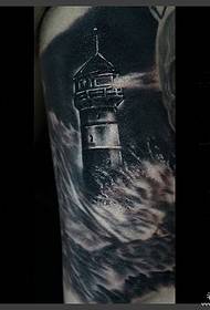 Маленькая рука эўрапейскага і амэрыканскага рэалістычнага маяка з чорным шэрым малюнкам татуіроўкі