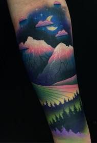Rankos spalvos naktinio miško tatuiruotės raštas