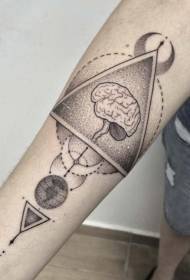 Arm unik mänsklig hjärna med geometriska tatueringsmönster