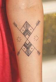 Bewapen eenvoudig zwart-wit geometrisch decoratief tattoo-patroon