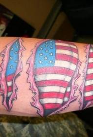 ذراع الذكور الملونة العلم الأمريكي نمط الوشم
