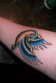 женски крак живих боја птица тетоважа узорак