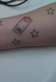 Stiker warna lengan dan pola tato pentagram