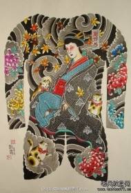 Vse-Tradicionalni rokopis z vzorcem tatooskih vzorcev je gejša naslikal