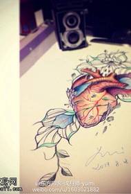 колір особистості серце татуювання рукопис фігури