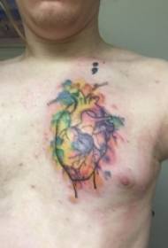 chlapci hrudník maloval gradient abstraktní linie srdce tetování obrázky
