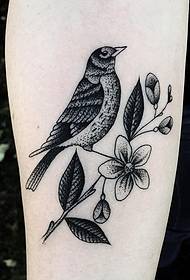 პატარა მკლავი პატარა სუფთა სკოლა ფრინველის ყვავილების prick tattoo ნიმუში
