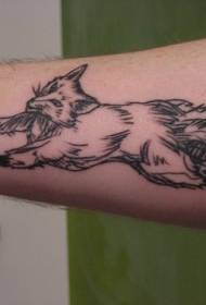 černé jemné nadýchané liška paže tetování vzor