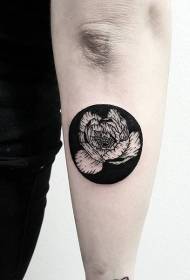 padrão de tatuagem pequena flor preta redonda pequena