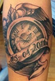 lengan jam sekolah tua dan pola tato tanggal