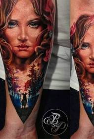 Arm Farbe Frau Porträt Wald und Hirsch Tattoo Muster