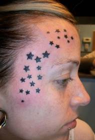 女性の顔の小さな星のタトゥーパターン
